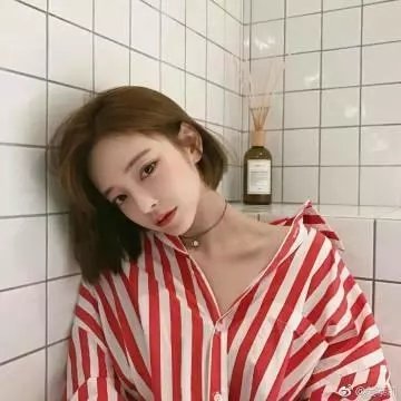 小鼓女